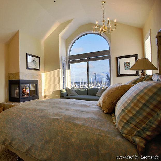 Hotel Oceano And Harbor 4*
